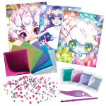Album do scrapbookingu z Marinią i dodatkami zawiera trzy plany z postaciami, błyszczący papier, kolorowy brokat, naklejki-kryształki oraz różowe dłutko-idealny zestaw do kreatywnej zabawy.