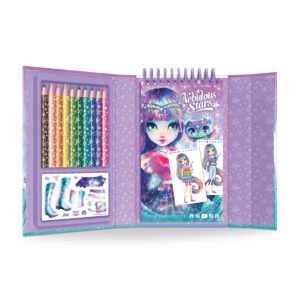 środek szkicownika do projektowania ubrań z Isadorą